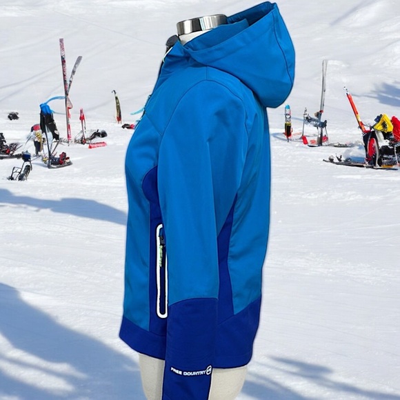 Free Country Blue/Teal Softshell Fleece-lined Hooded Jacket - Picture 7 of 16